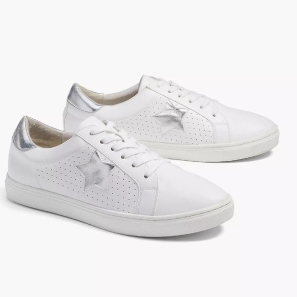 Lane Bryant Dream Cloud White Sneakers Metallic Star Size 12W NWT - Picture 1 of 7